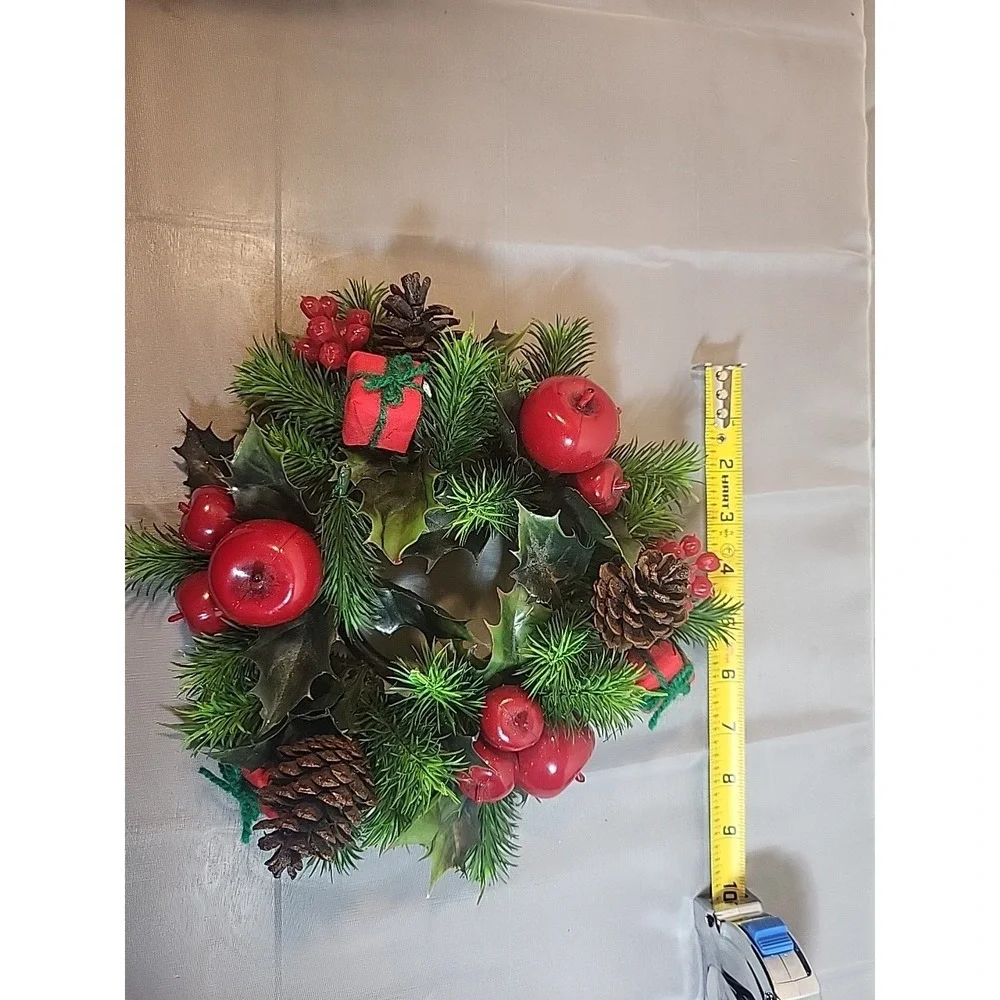 Small Vintage Artificial‎ Christmas Wreath